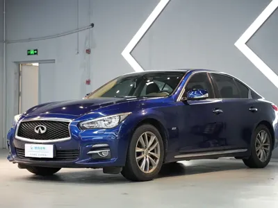 Infiniti Q50L