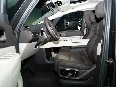Li Auto Li MEGA