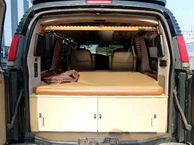 Chevrolet Chevy Van