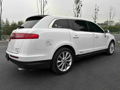 Lincoln MKT