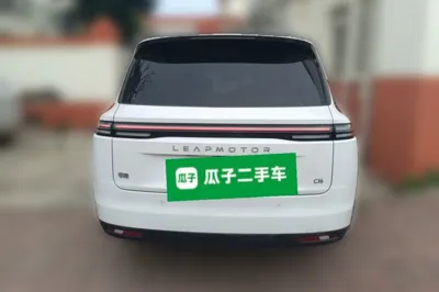 Leapmotor C16
