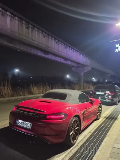 Porsche 718
