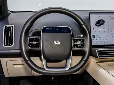 Li Auto Li L8