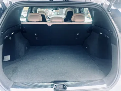 Volvo 沃尔沃XC70插电式混动