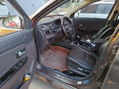 Dongfeng Fengon 330