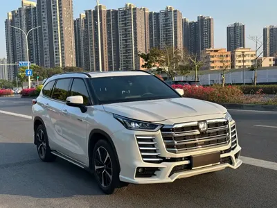 Toyota Crown Kluger