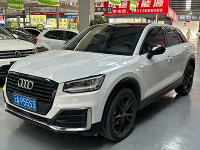 Audi Q2L