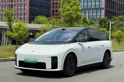Li Auto Li Auto i8