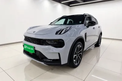 Lynk & Co 01 EM-P