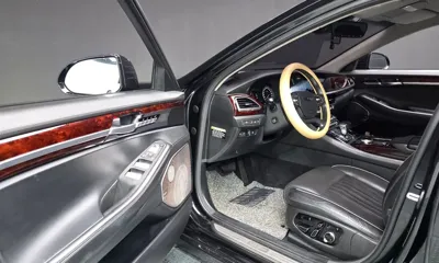 Genesis EQ900