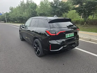 Nio EC6