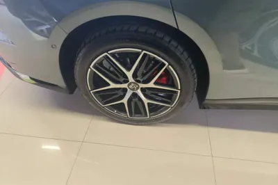 BYD Han L