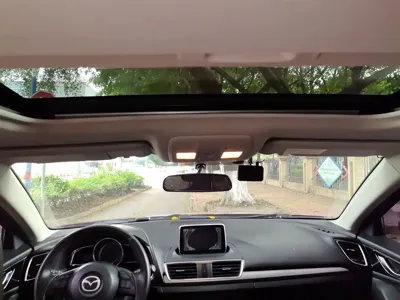 Mazda 3 Axela