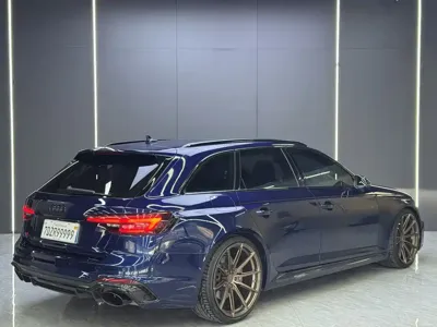 Audi RS 4