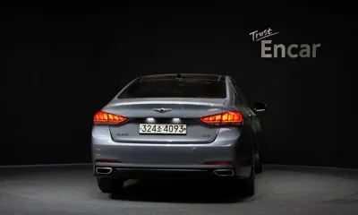 Hyundai Genesis