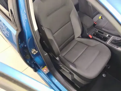Volkswagen Golf (Import)