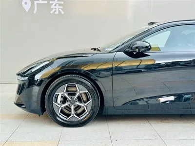 Lynk & Co 领克10