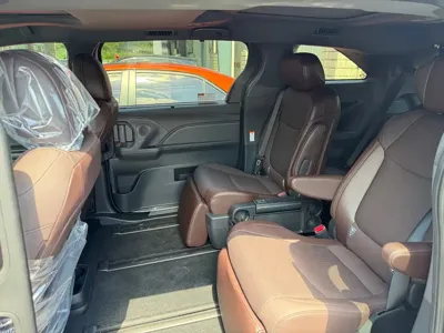 Toyota Granvia