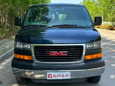 GMC Savana