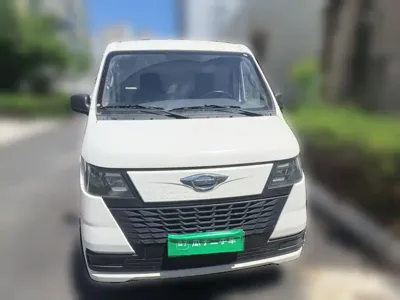 Foton EV6