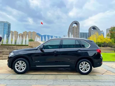 BMW X5 (Import)
