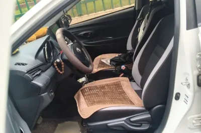 Toyota YARiS L Zhi Xuan