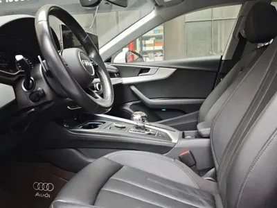 Audi A5 (Import)