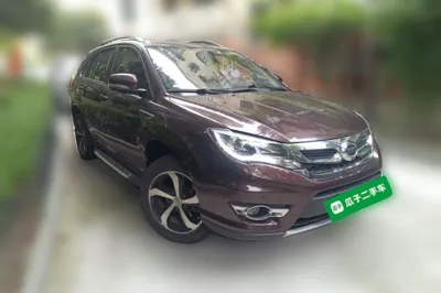 BYD S7