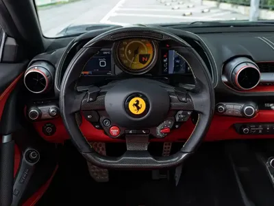 Ferrari 812