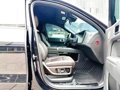 Li Auto Li L8