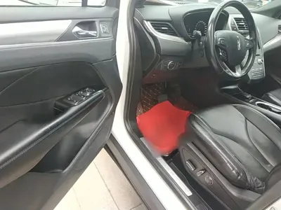 Lincoln MKC