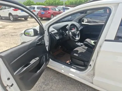 Baojun 310W