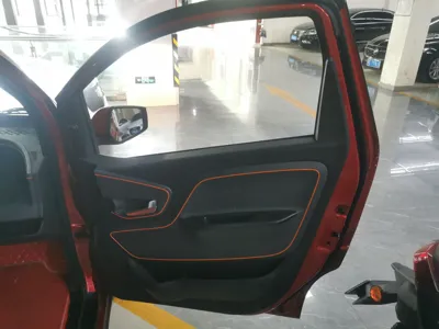 Baojun E100