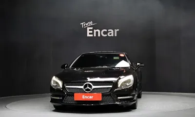Mercedes-Benz SL-Class