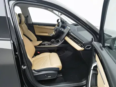 Geely Boyue L