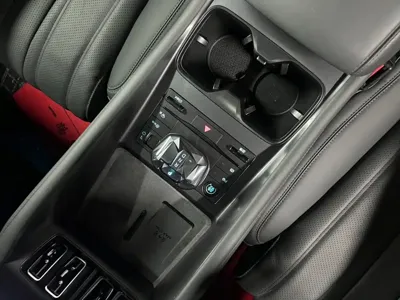 BYD L EV