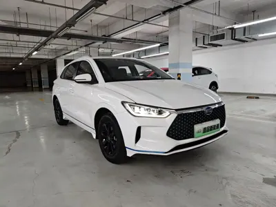 BYD e2