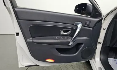 Renault-KoreaSamsung SM5