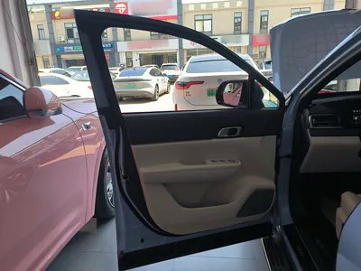 Li Auto ONE