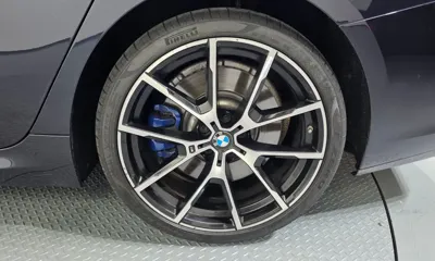 BMW 8-Series
