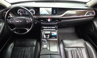 Genesis EQ900