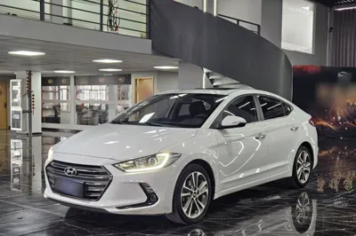 Hyundai Elantra (6th Generation