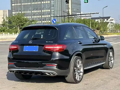 Mercedes-Benz GLC AMG