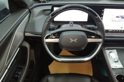 Xpeng P7