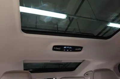 Roewe iMAX8