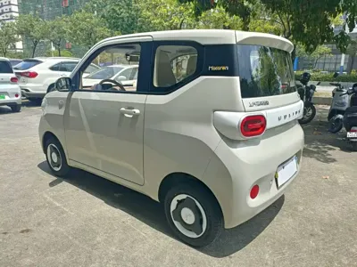 Wuling MINIEV