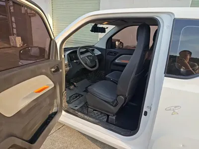 Wuling MINIEV