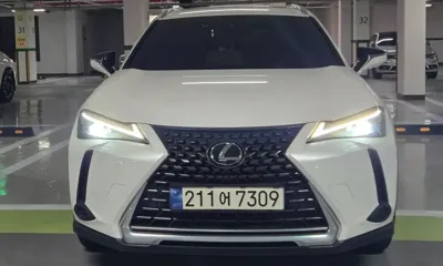 Lexus UX