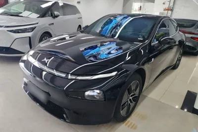 Xpeng P7