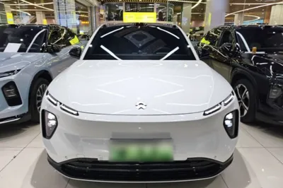 Nio EC6